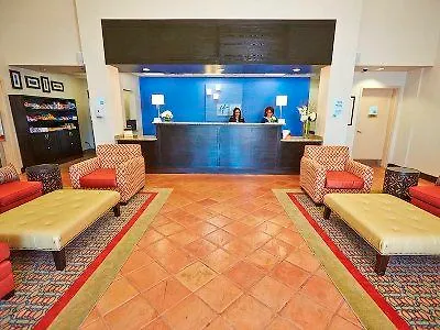 Hotel Holiday Inn Express El Caney Lodge On Ft Buchanan San Juan