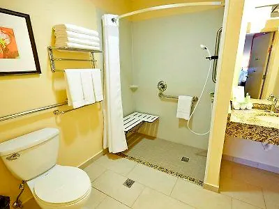 Holiday Inn Express El Caney Lodge On Ft Buchanan location